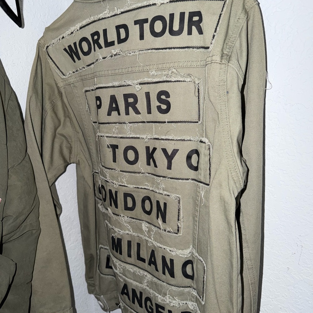Men's World Tour Jacket